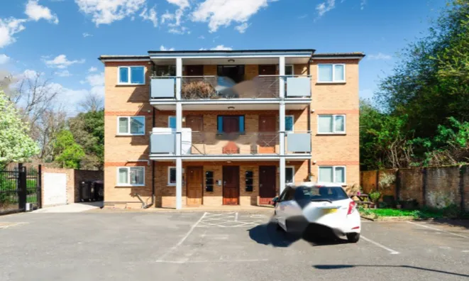 Недвижимость Batten Street: 10