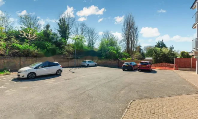 Недвижимость Batten Street: 12