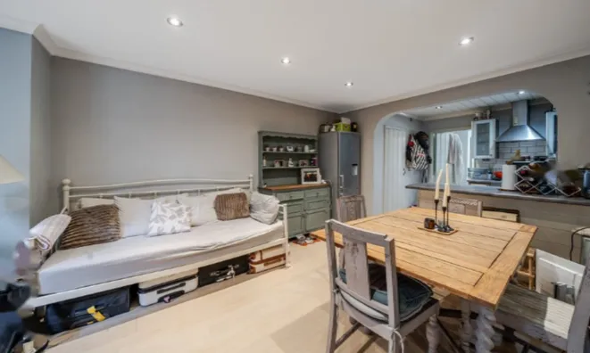 Недвижимость Gauden Road: 7