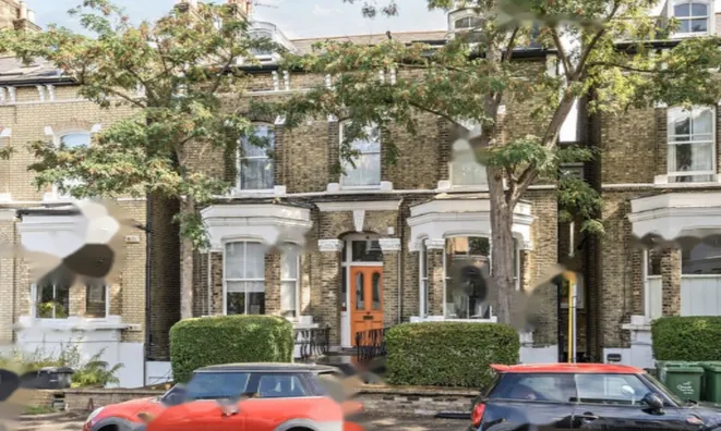 Недвижимость Gauden Road: 9