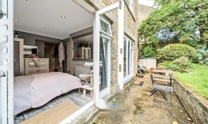 Недвижимость Gauden Road: 15