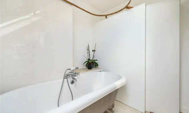 Недвижимость Nelson Road: 8