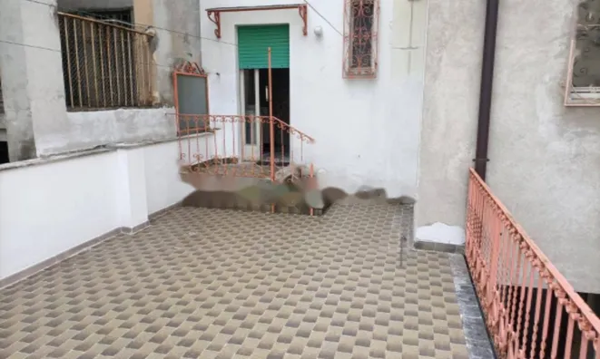 Недвижимость Квартира на улице Галилея: 31