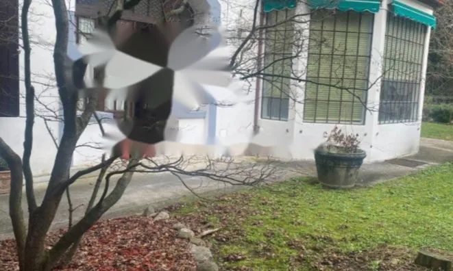 Недвижимость Квартира на улице Семинария 24: 4