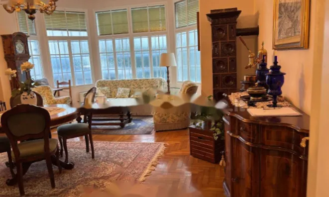 Недвижимость Квартира на улице Семинария 24: 6