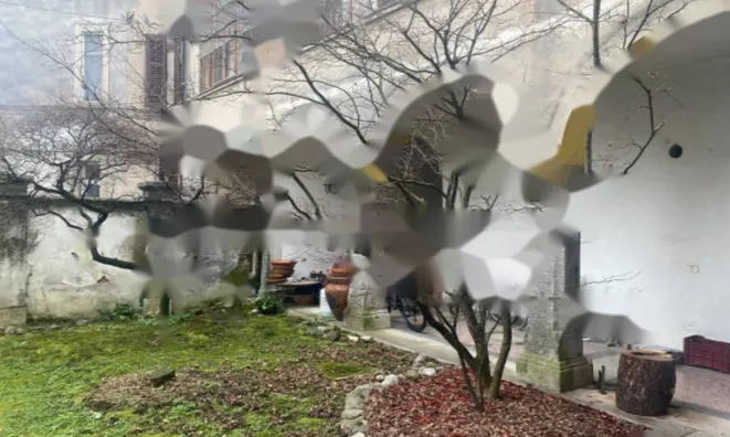 Недвижимость Квартира на улице Семинария 24: 7