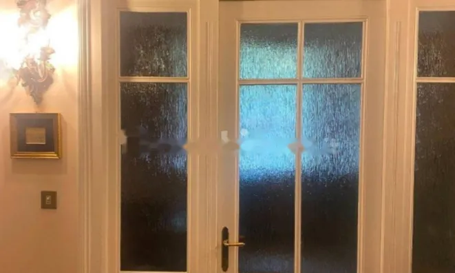 Недвижимость Квартира на улице Семинария 24: 10