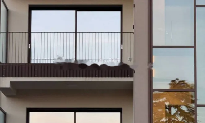 Недвижимость Четырехкомнатная в Центре: 4