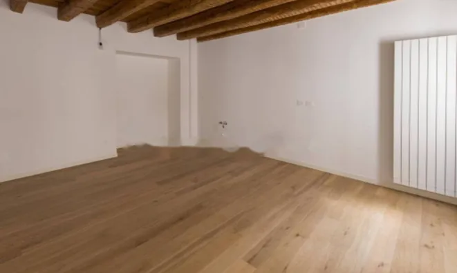 Недвижимость Квартира на улице Маццини: 12