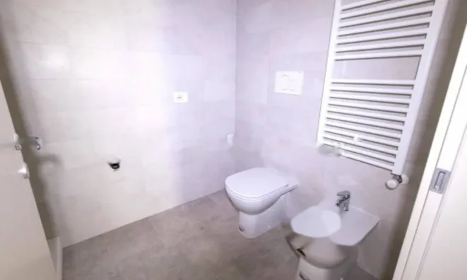 Недвижимость Квартира на улице Мадзини: 17