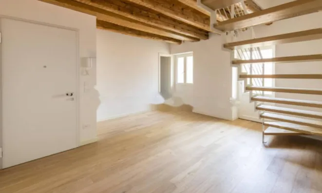 Недвижимость Квартира на улице Мадзини: 8