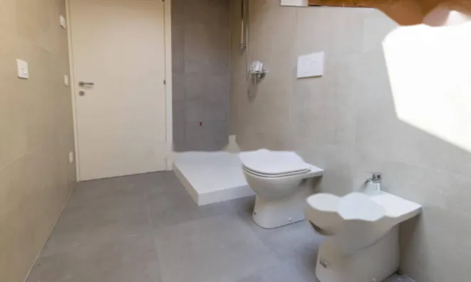 Недвижимость Квартира на улице Мадзини: 16