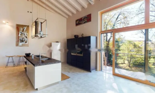 Недвижимость Квартира на улице Кампи: 10