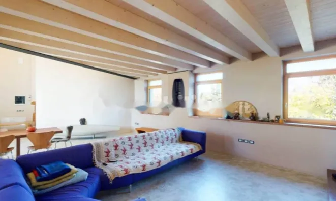 Недвижимость Квартира на улице Кампи: 17