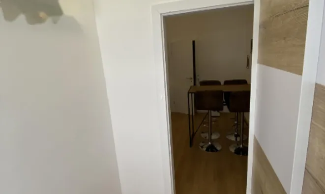 Недвижимость Однокомнатная квартира в Копере: 8