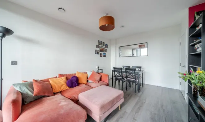 Недвижимость Fairbridge Road: 1