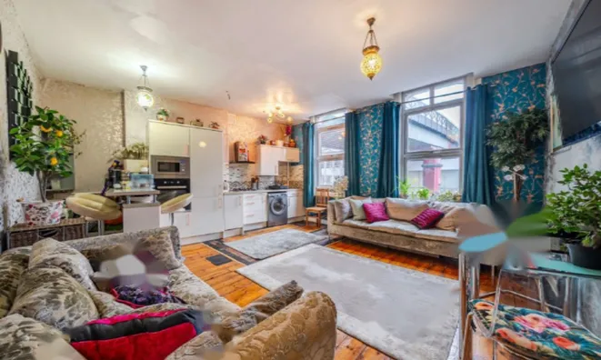 Недвижимость Brixton Road: 1