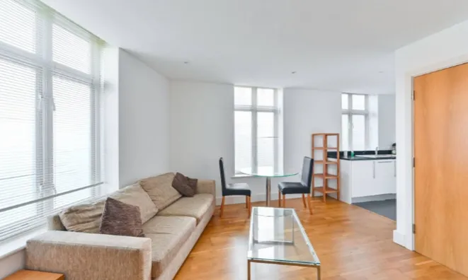 Недвижимость Old South Lambeth Road, Stockwell: 1