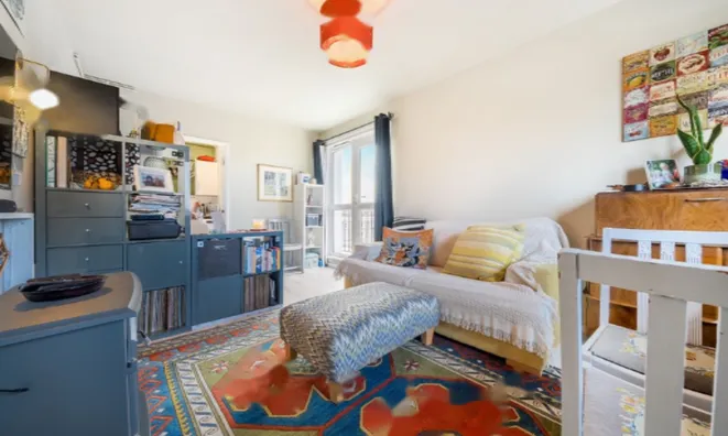 Недвижимость Lorrimore Road: 1