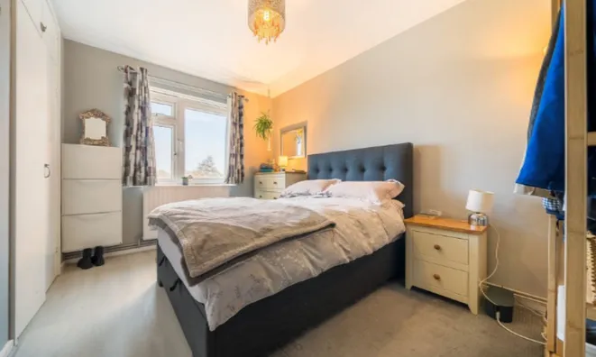 Недвижимость Lorrimore Road: 5