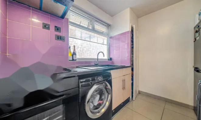 Недвижимость Longfield Estate: 4