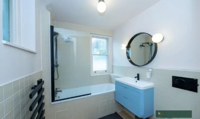 Недвижимость Kingsgate Road: 1