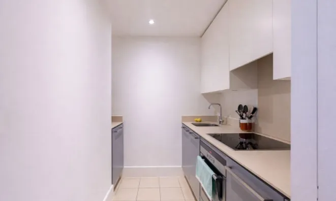 Недвижимость St. George Wharf: 2