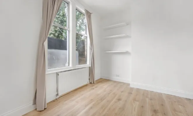 Недвижимость Hermitage Road: 12