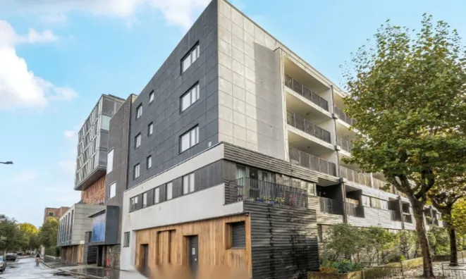 Недвижимость Rothsay Street: 5