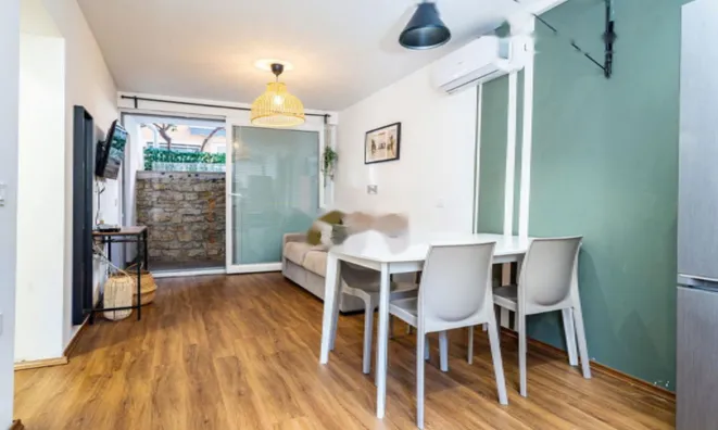 Недвижимость Однокомнатная квартира Копер: 4