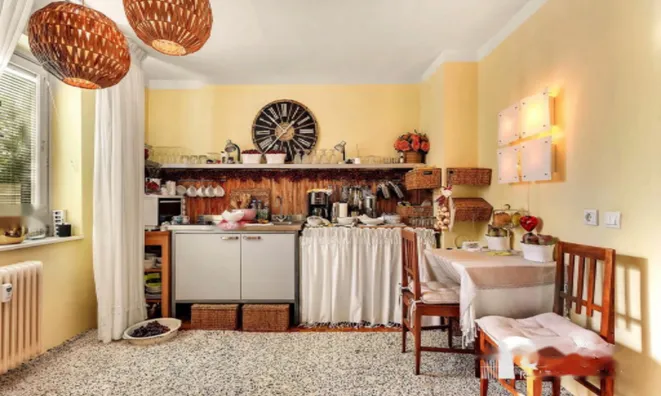 Недвижимость Двухкомнатная квартира Лучиja: 5