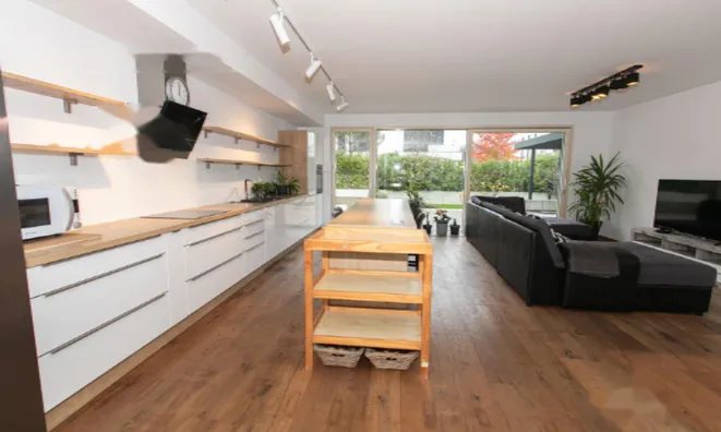 Недвижимость Двухэтажный дом Новый Трново: 3