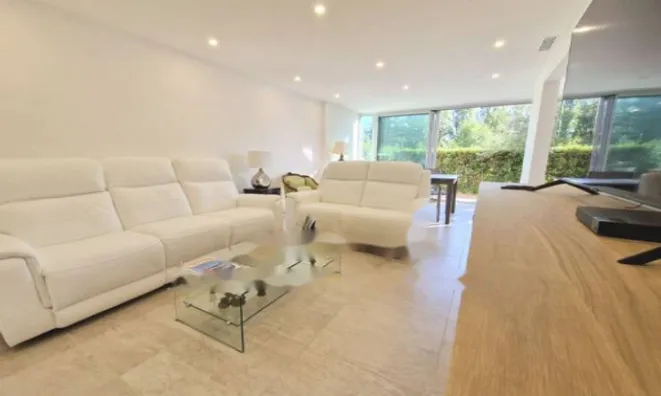 Недвижимость Apartment Mandelieu-La-Napoule: 4