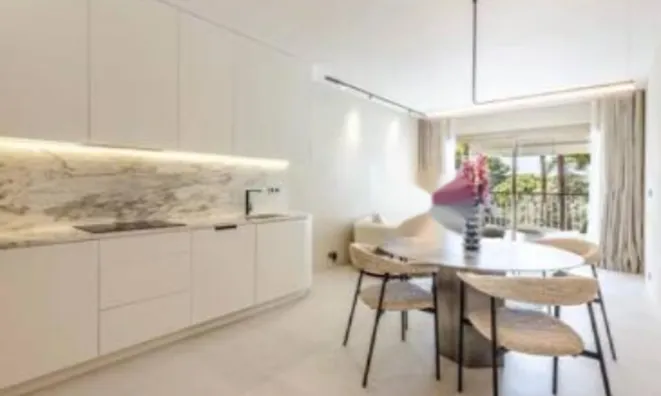 Недвижимость Apartment Pointe Croisette: 2