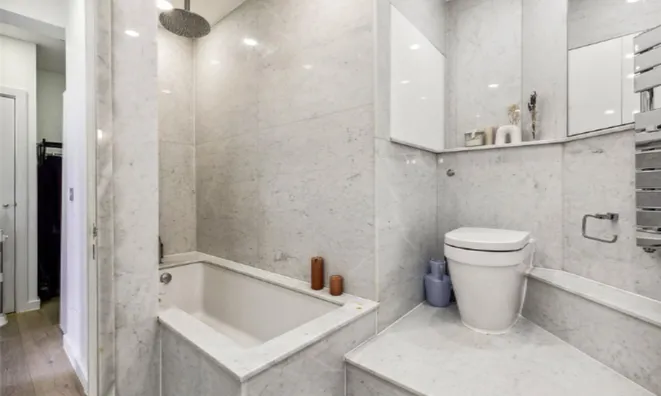 Недвижимость Swan Court, Chelsea Manor Street: 14