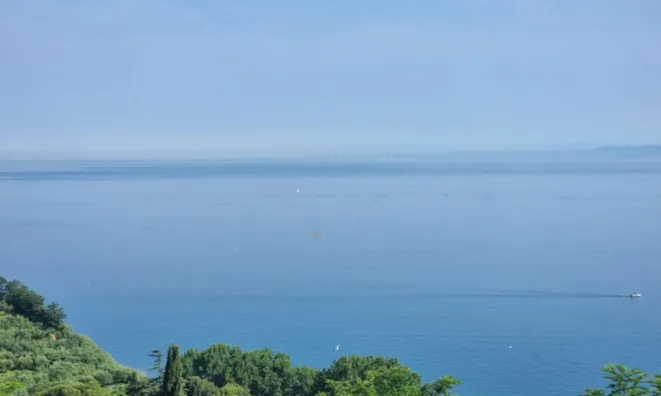 Недвижимость Дом в Изоле: 5