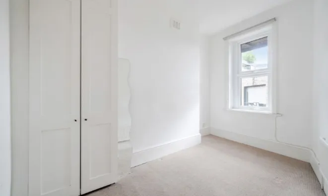 Недвижимость Camberwell Road: 4