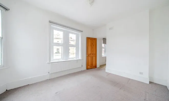 Недвижимость Camberwell Road: 14