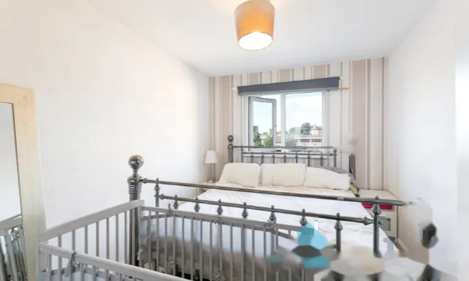 Недвижимость Marlborough Close: 2