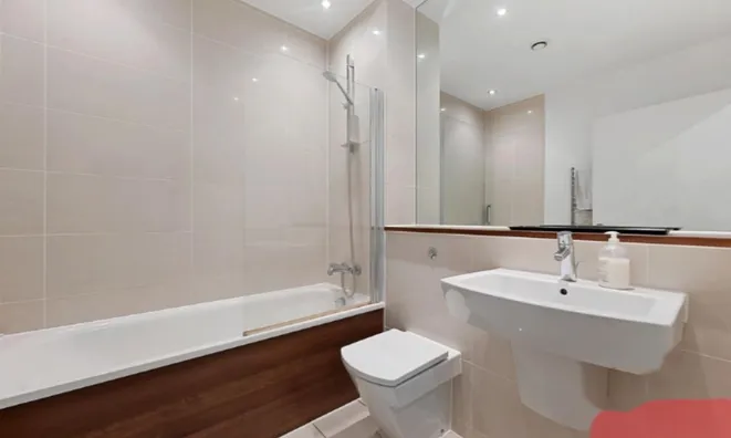 Недвижимость Hillside: 2