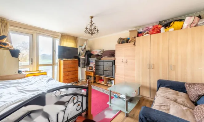 Недвижимость Oman Avenue, Gladstone Park: 5