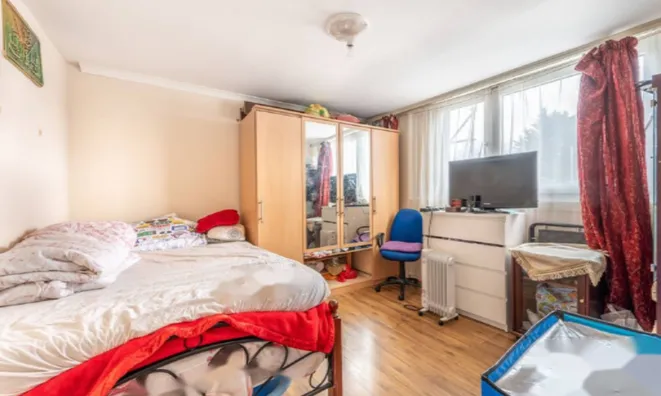 Недвижимость Oman Avenue, Gladstone Park: 6