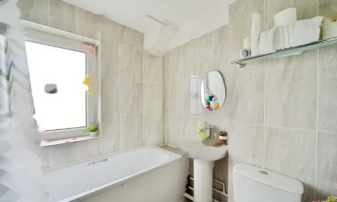 Недвижимость Flat 13, Scott House: 4