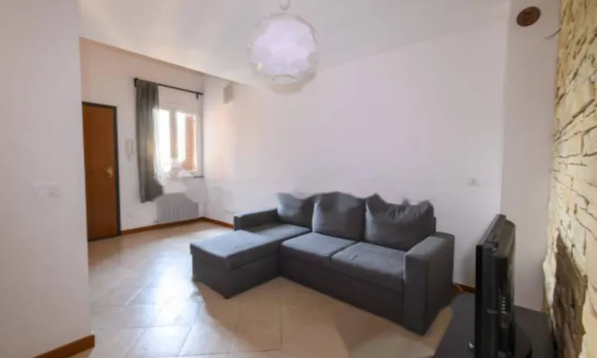 Недвижимость Квартира на площади Томмазео: 3