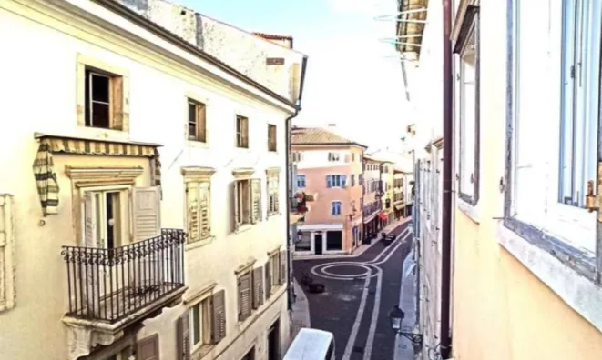 Недвижимость Квартира в центре Гориции: 10