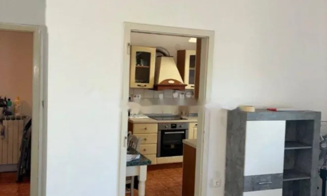 Недвижимость Квартира на улице Пасубио: 6