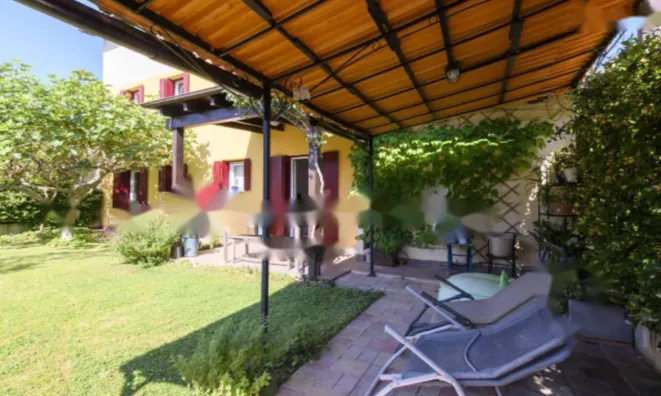 Недвижимость Четырехкомнатная в центре Горицы: 9