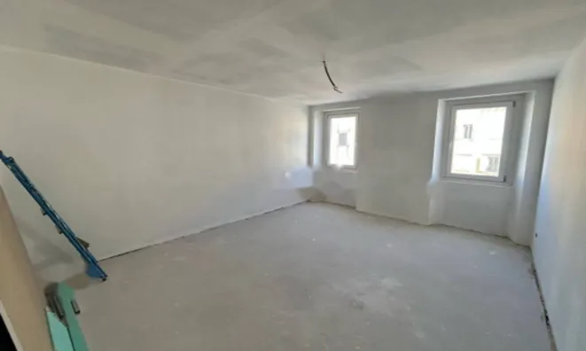 Недвижимость Четырехкомнатная в Центре Горицией: 5