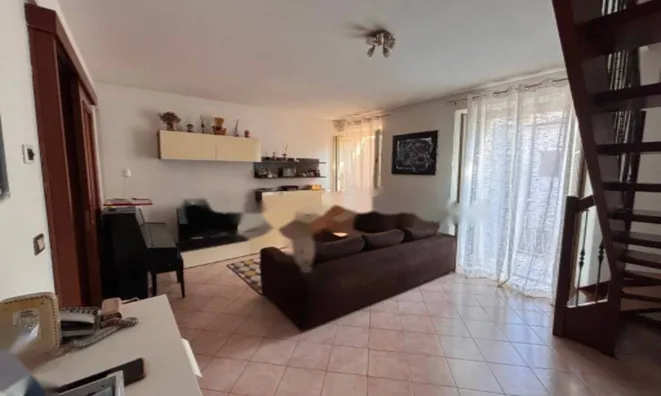 Недвижимость Трёхкомнатная квартира в Гориции: 5