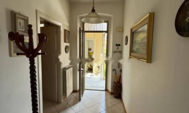 Недвижимость Квартира в Центре Горицы: 18